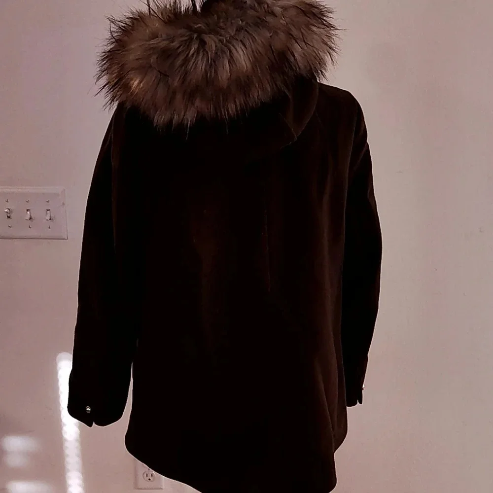 Zara Brown Coat with Faux Fur Collar - Picture 10 of 13